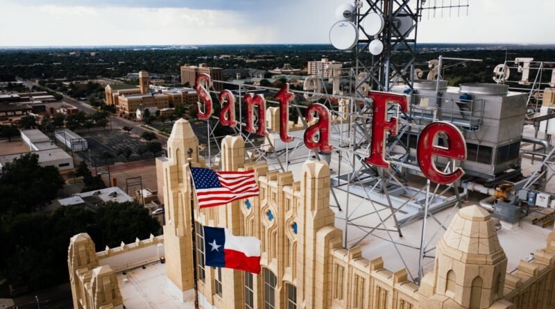 A Red Santa Fe Signage on Santa Fe Building in Amarillo, Texas, United States