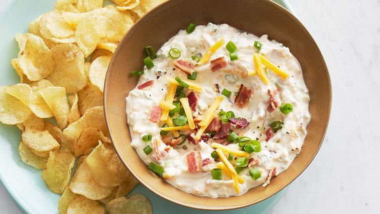 ‘Dipsgiving’ Is Our Favorite New Party Trend—These Are the 10 Best Dips To Bring 